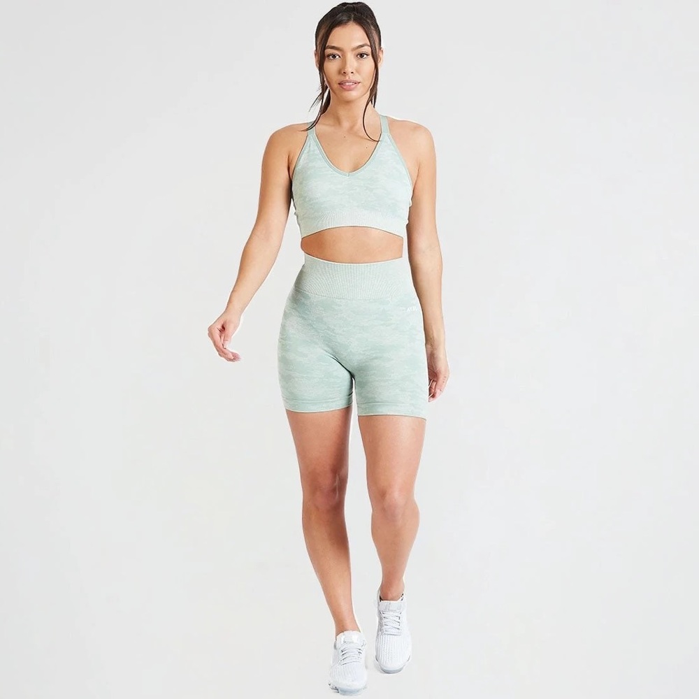 AYBL Camo seamless scrunch shorts